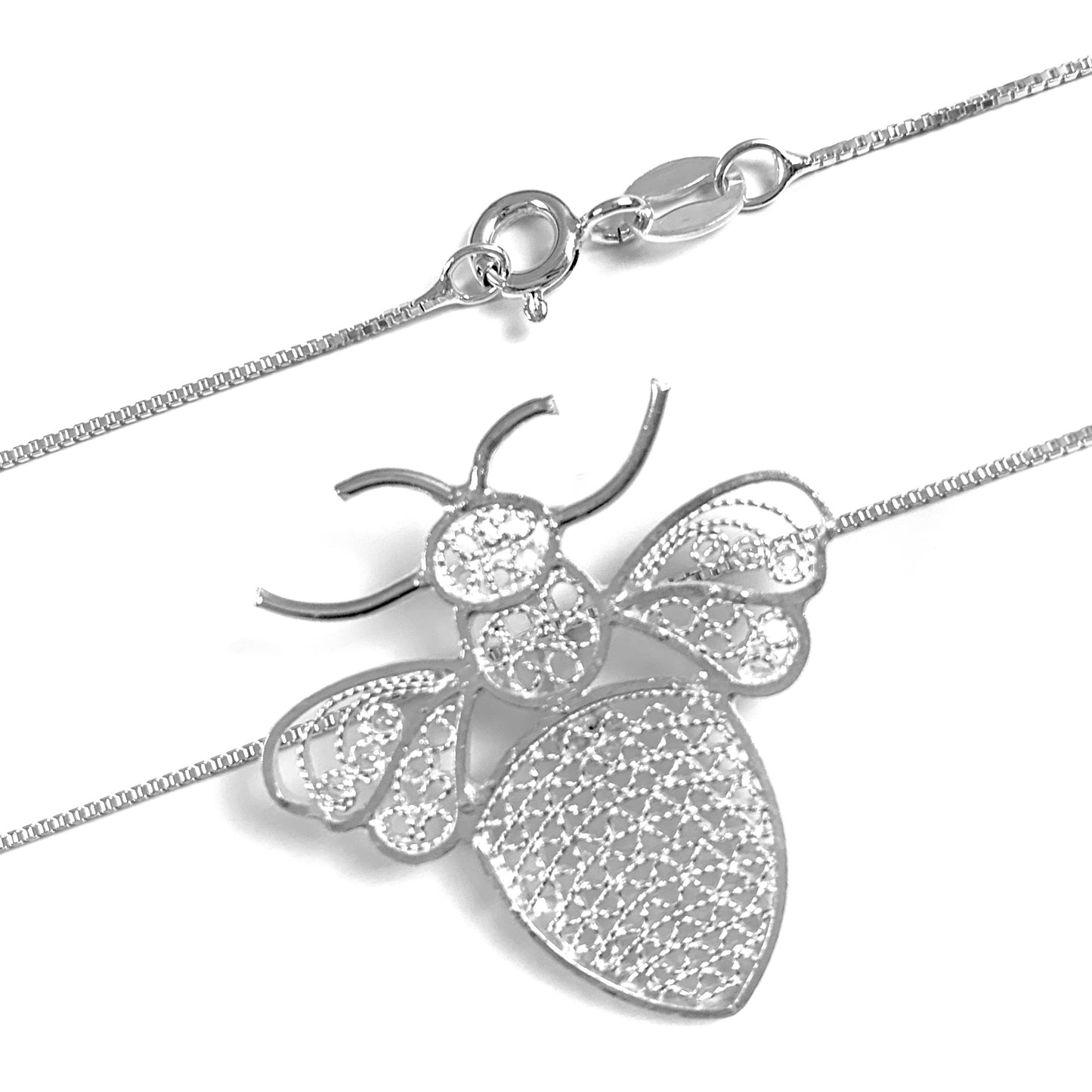 Madhu necklace